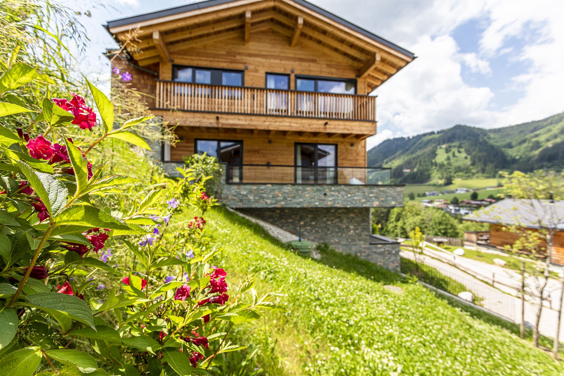 Chaletdorf in Schladming mit traditionellen Chalets